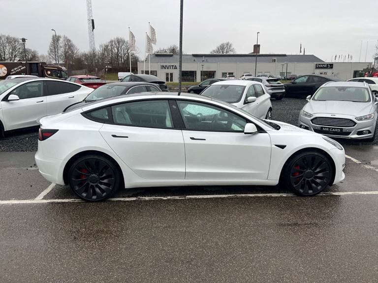 Tesla Model 3 Performance AWD
