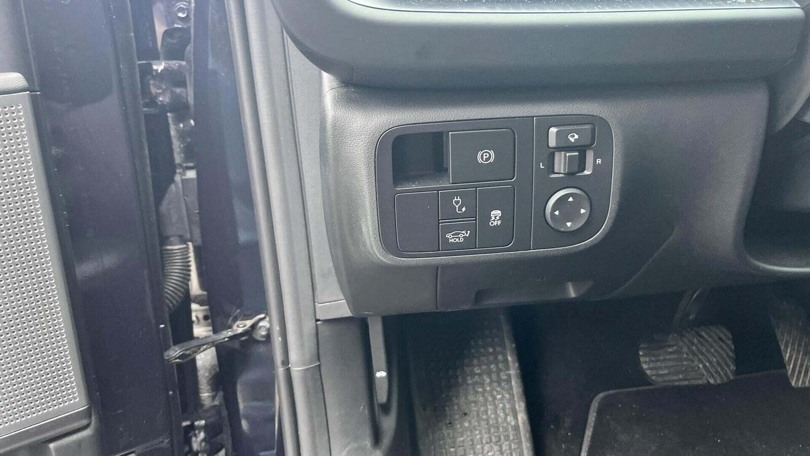 Grå Hyundai Ioniq 6 fra 2023