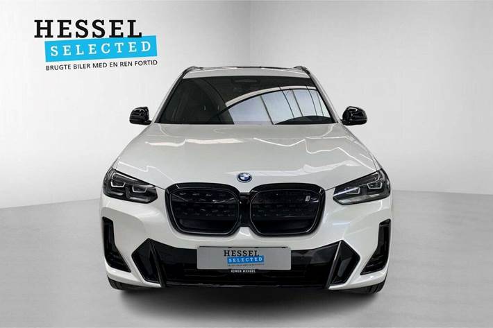 Hvid BMW iX3 fra 2023