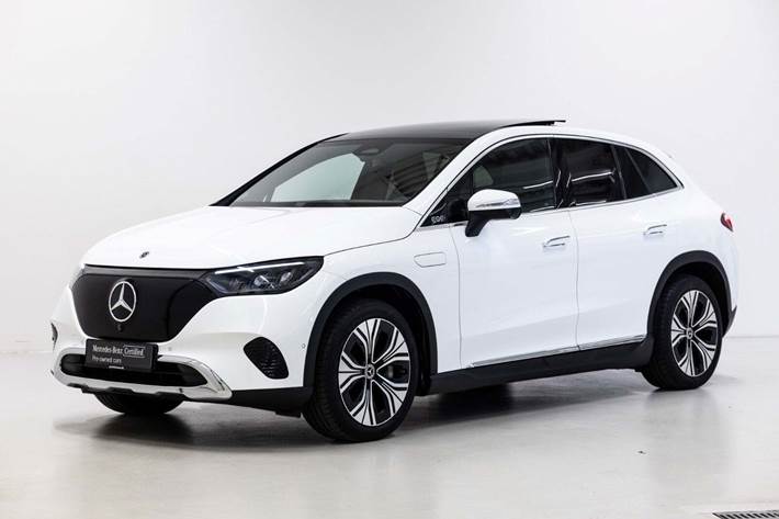 Hvid Mercedes EQE300 SUV fra 2024