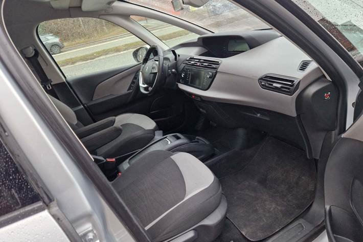 Sølv Citroën Grand C4 Picasso fra 2014