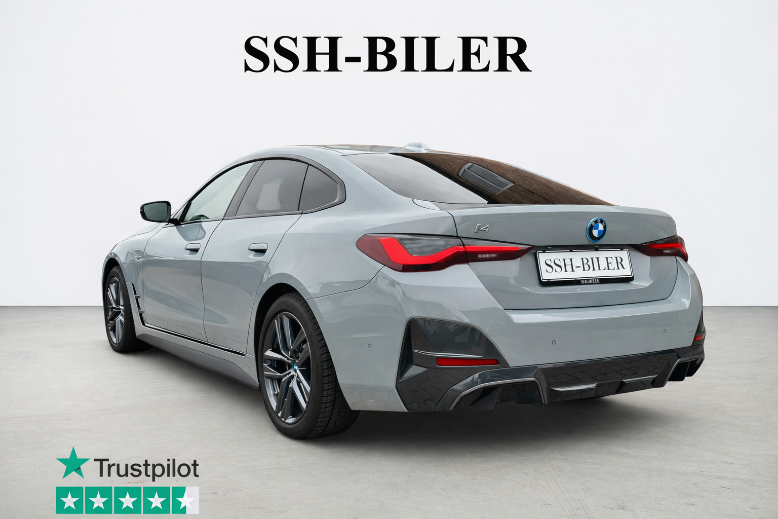 Grå BMW i4 fra 2023