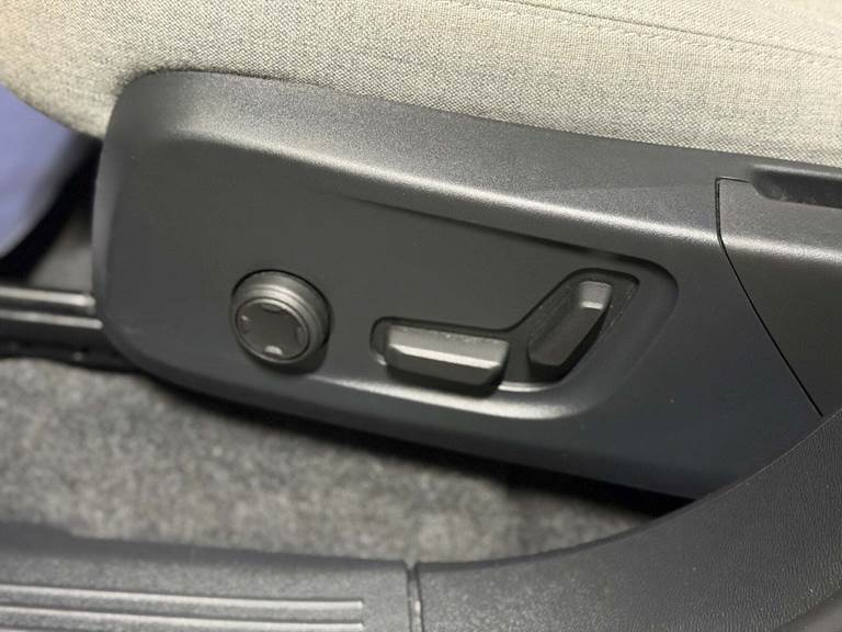 Volvo XC40 P6 ReCharge Plus