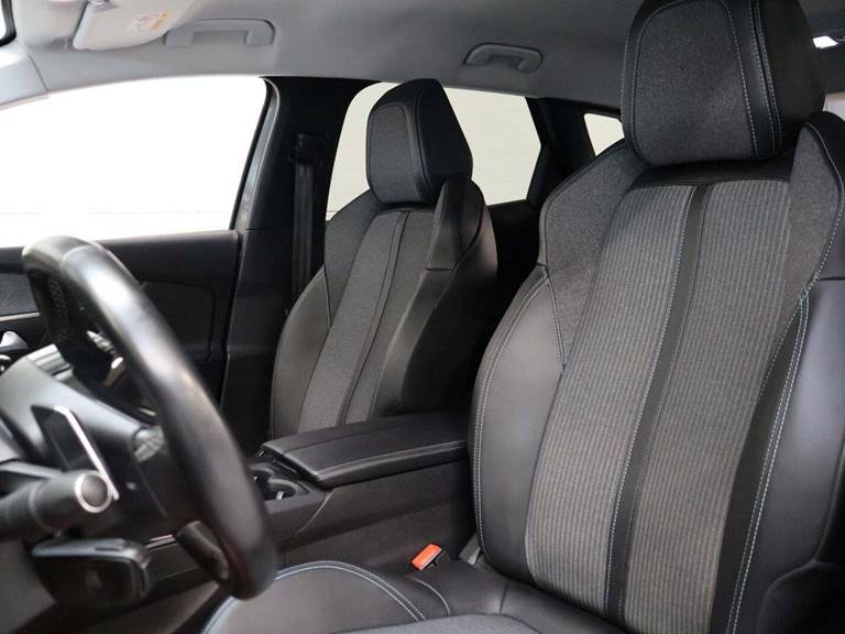 Peugeot 3008 1,6 Hybrid Allure Pack EAT8