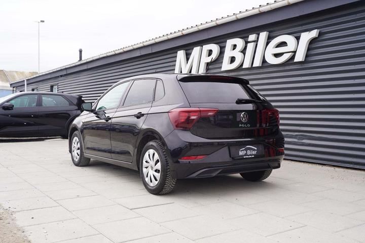 Sort VW Polo fra 2022