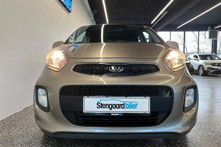 Grå Kia Picanto fra 2017