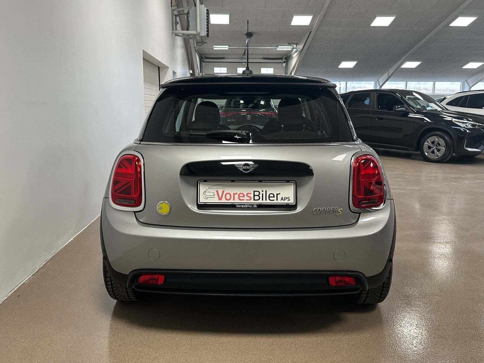 Mini Cooper SE Essential