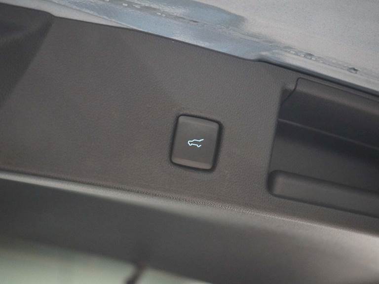 Ford Kuga 2,5 PHEV ST-Line X CVT