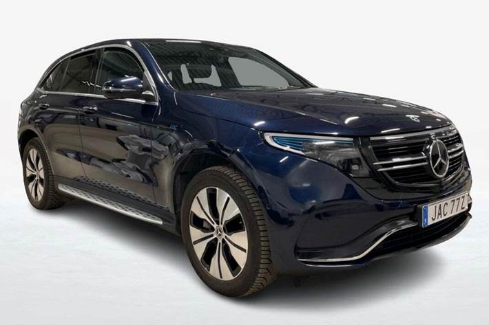 Blå Mercedes EQC400 fra 2022