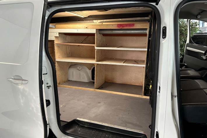 Hvid Peugeot Expert fra 2022