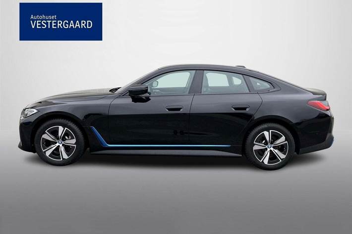 Sort BMW i4 fra 2023