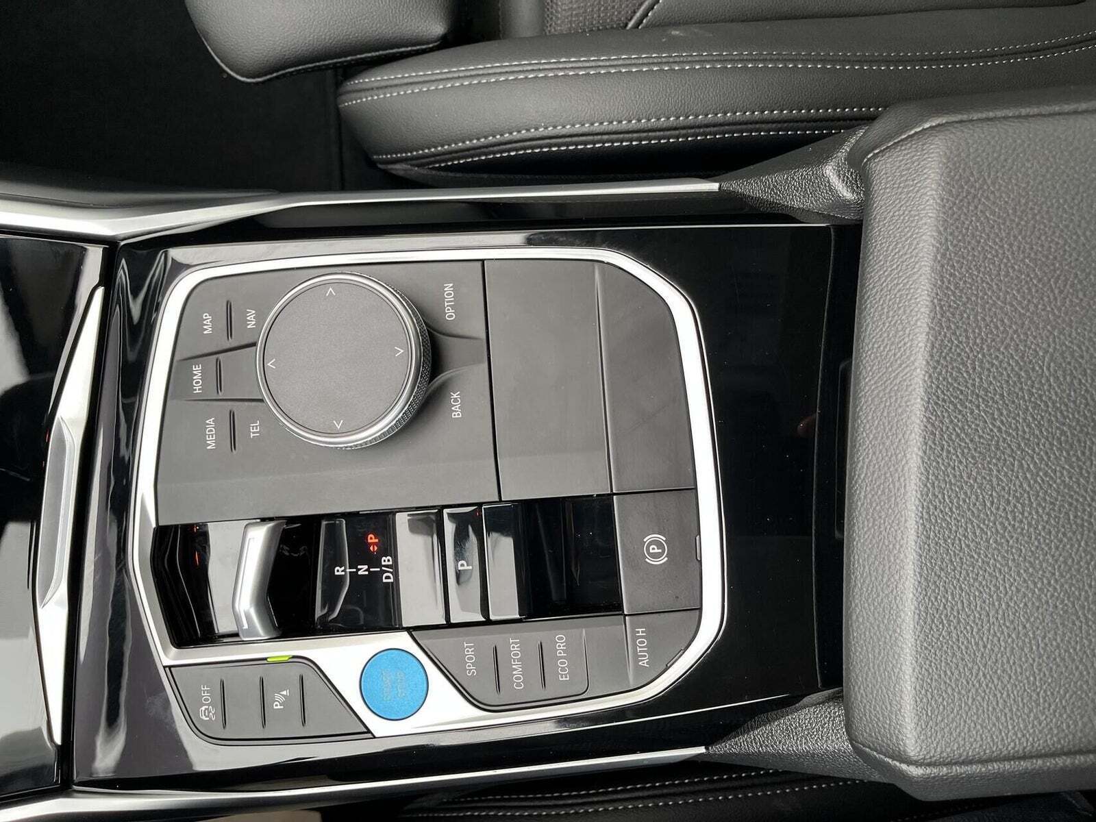 Sort BMW i4 fra 2023