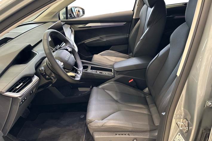 Blå Skoda Enyaq fra 2026