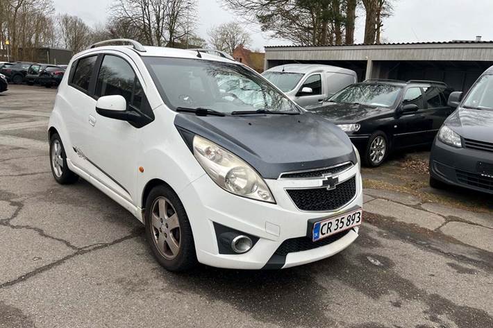 Hvid Chevrolet Spark fra 2011
