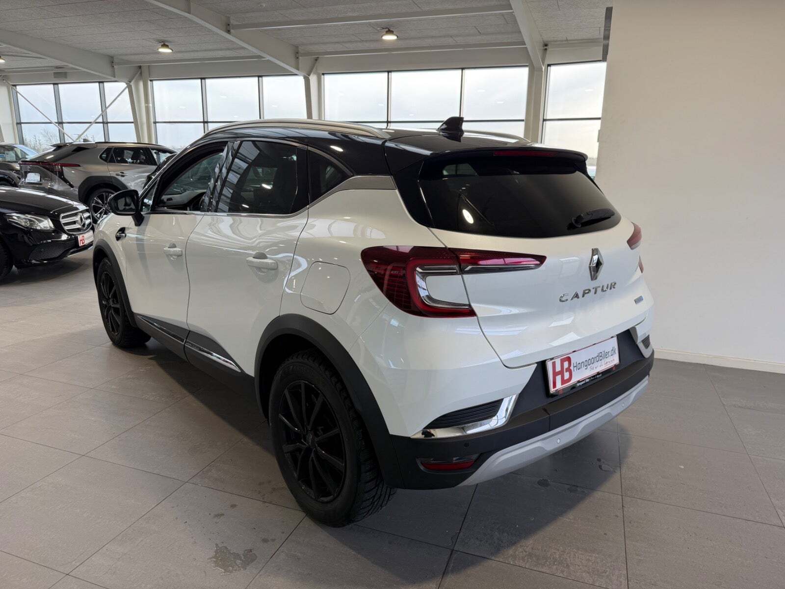 Renault Captur 1,6 E-Tech Intens