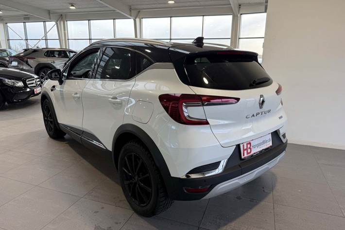 Hvid Renault Captur fra 2021