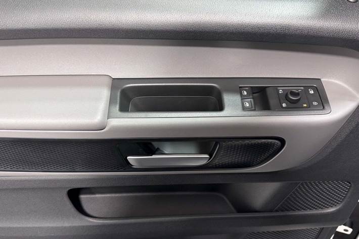 Hvid VW ID.Buzz fra 2025