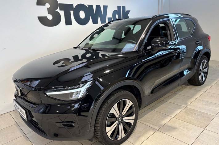 Sort Volvo XC40 fra 2023
