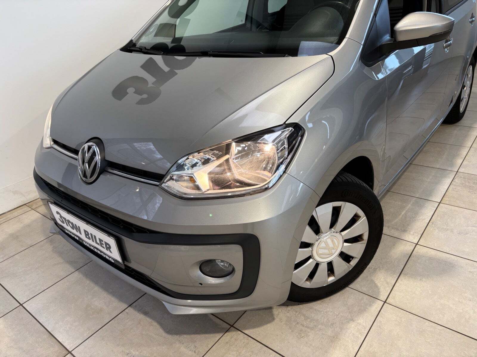 Grå VW UP! fra 2018