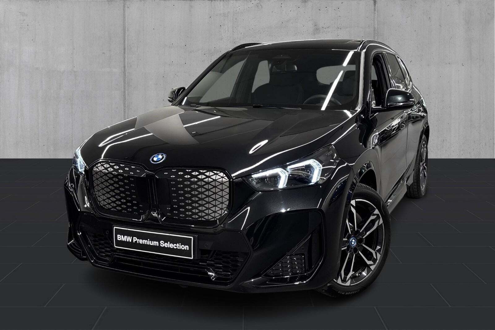 BMW iX1 eDrive20 M-Sport Pro