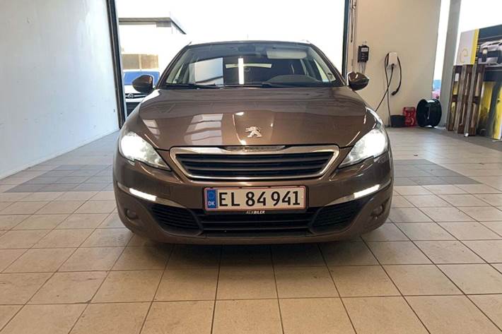 undefined Peugeot 308 fra 2015