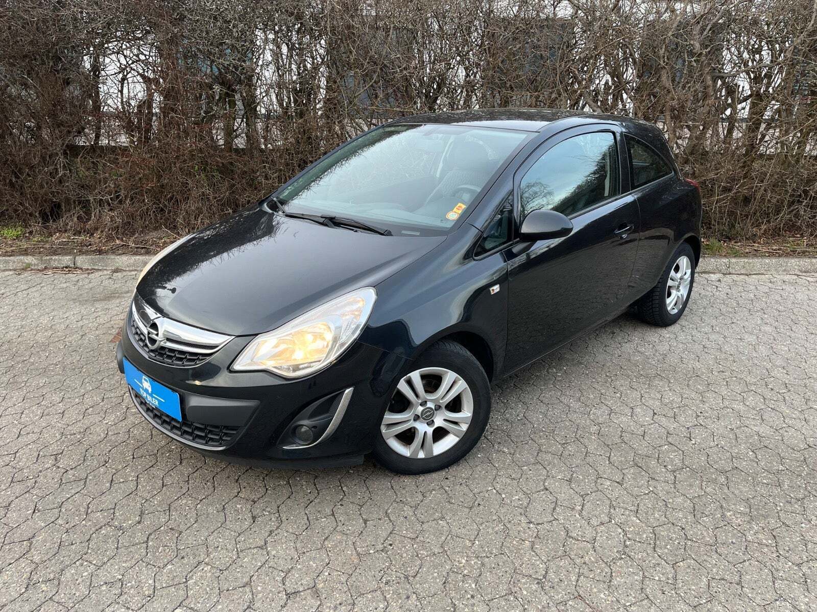 Opel Corsa 1,2 16V Cosmo aut.