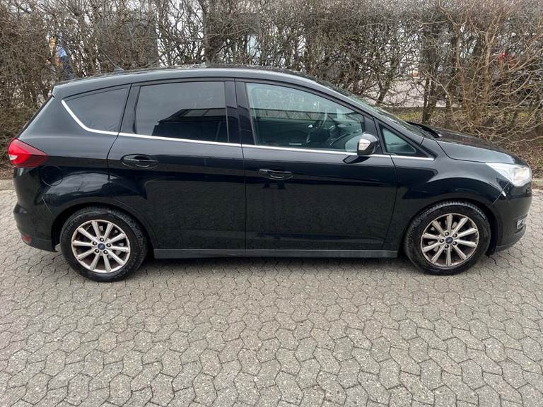 Ford C-MAX 1,0 SCTi 125 Titanium