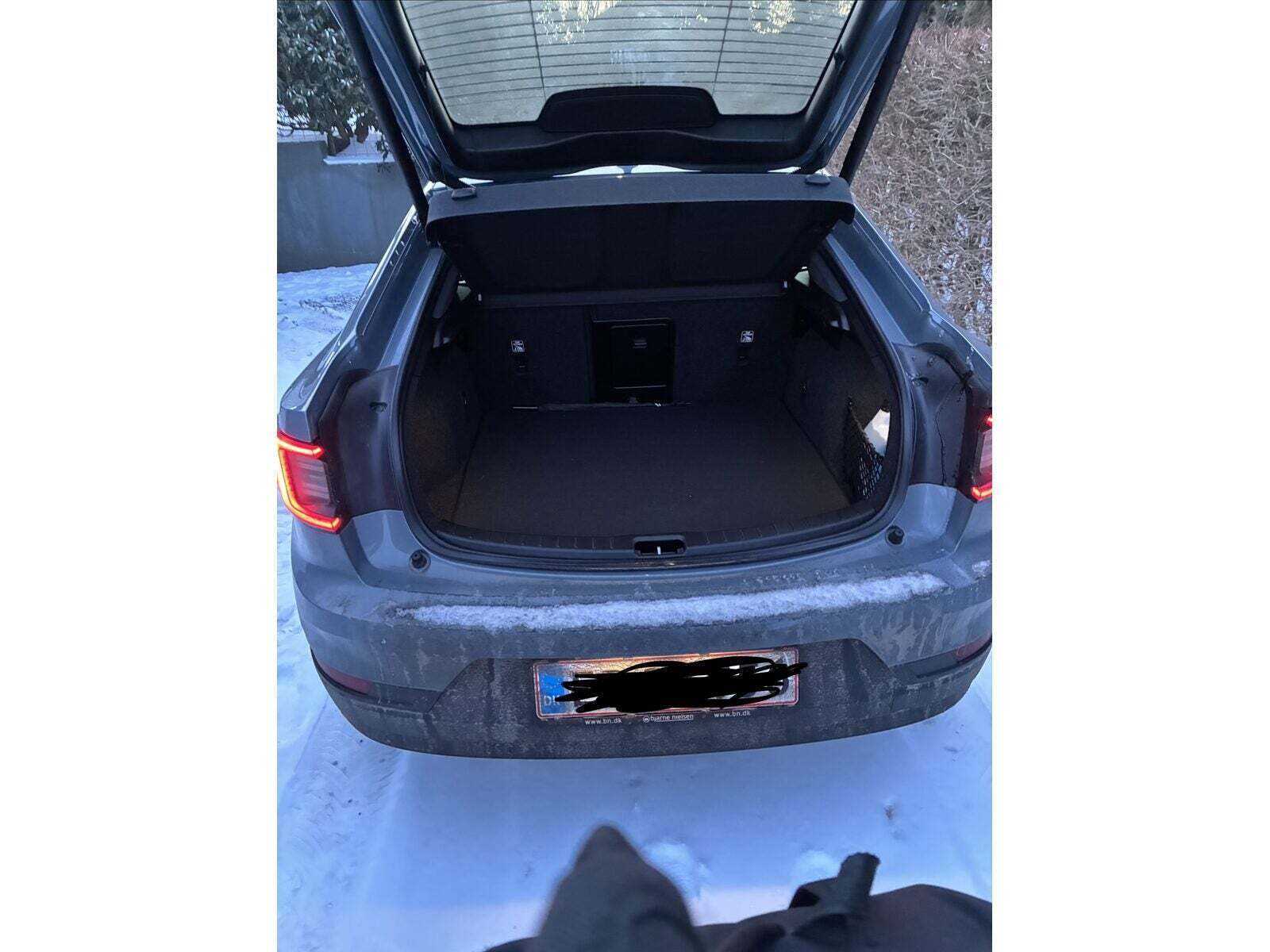 Grå Polestar 2 fra 2024