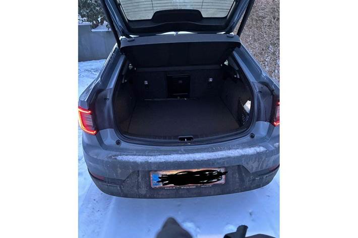 Grå Polestar 2 fra 2024