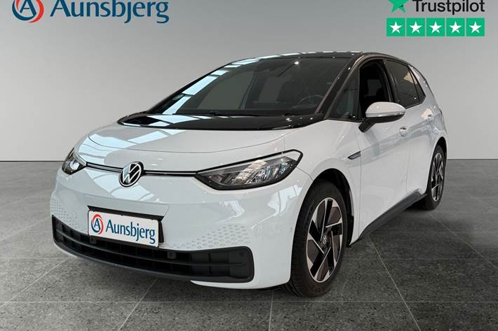 Hvid VW ID.3 fra 2022 set udefra