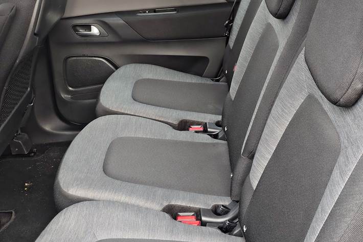 Grå Citroën C4 Picasso fra 2018