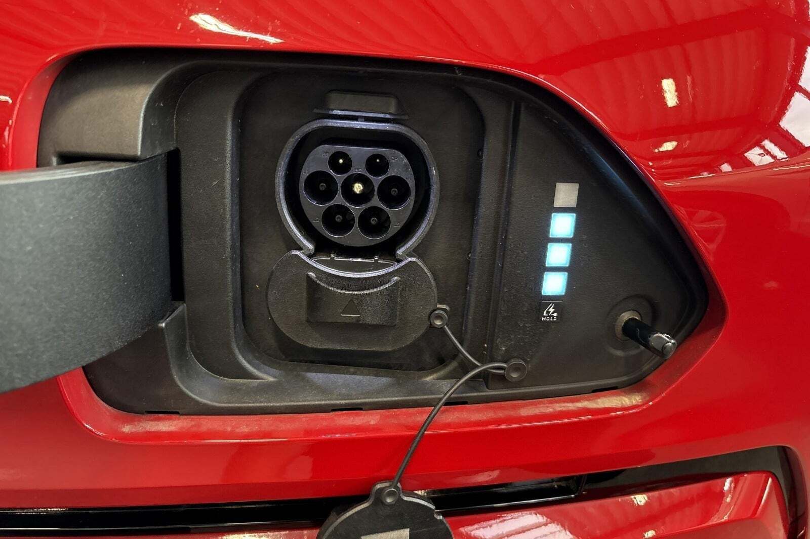 Rød Hyundai Kona fra 2025