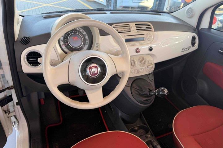 Hvid Fiat 500C fra 2013