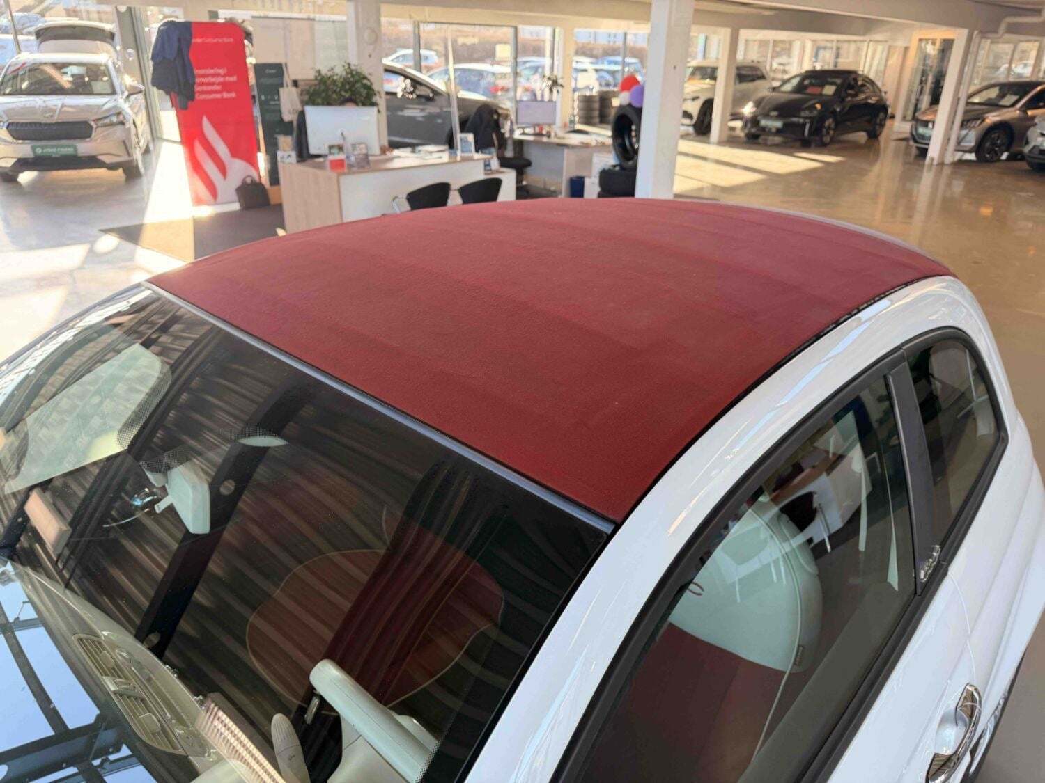 Hvid Fiat 500C fra 2013