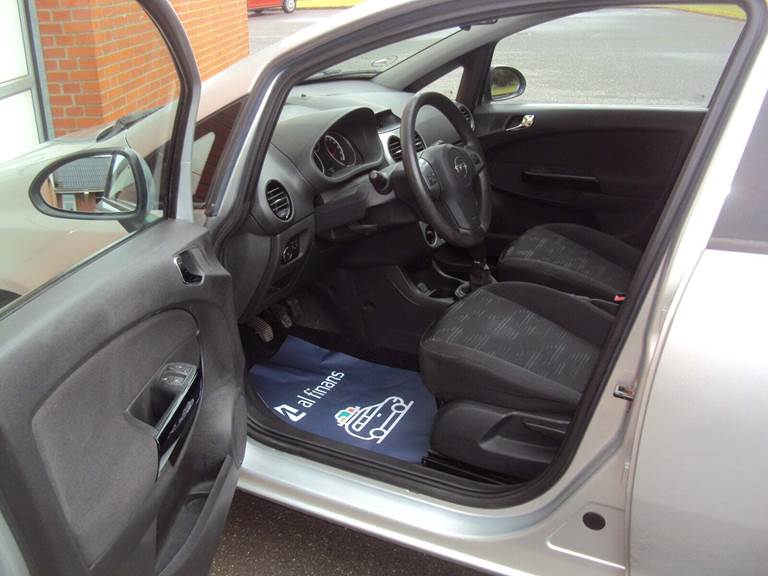 Opel Corsa 1,2 16V Cool