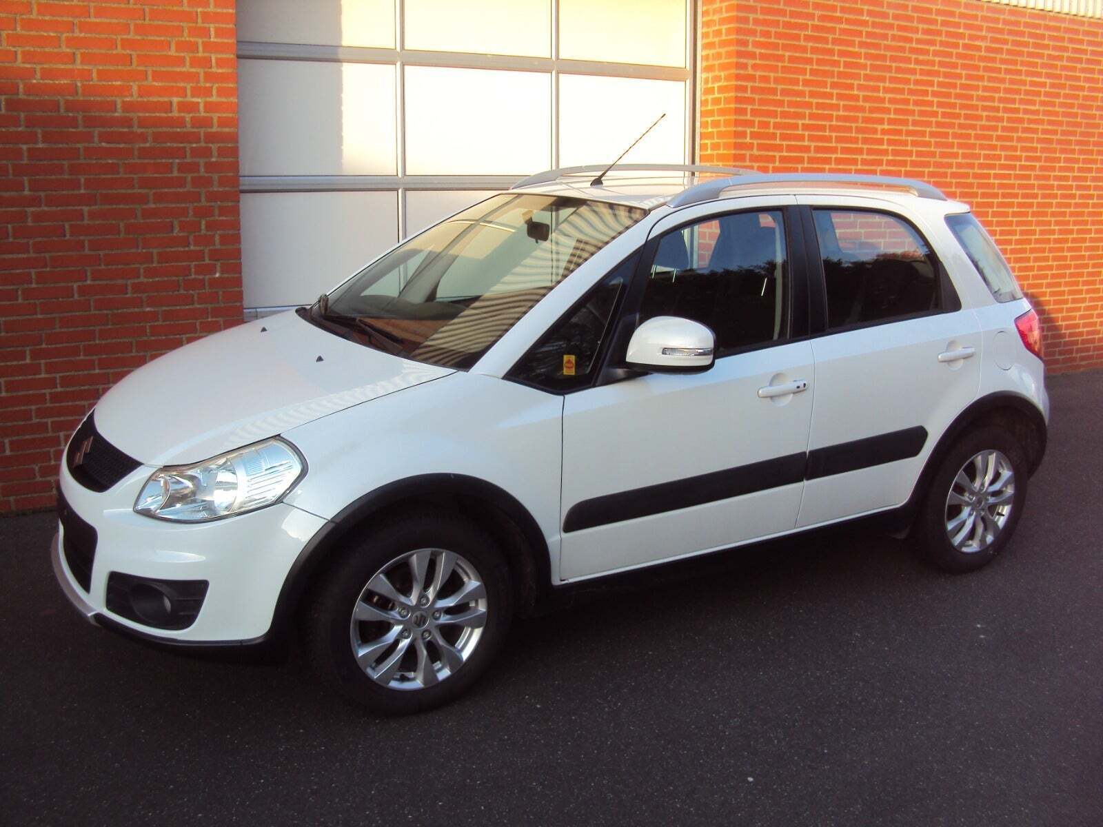 Suzuki SX4 1,6 CombiBack Tour