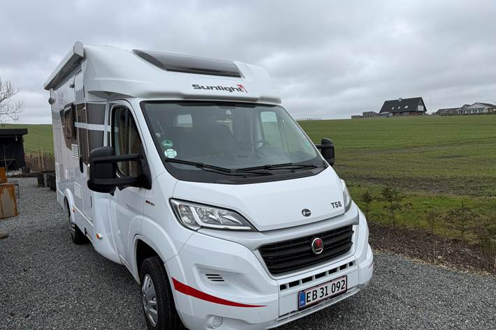 Hvid Fiat Ducato fra 2019