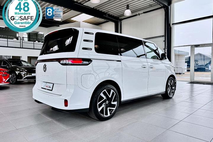Hvid VW ID.Buzz fra 2024