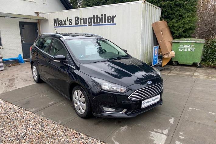 undefined Ford Focus fra 2016 set udefra
