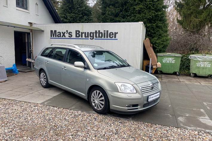 undefined Toyota Avensis fra 2005