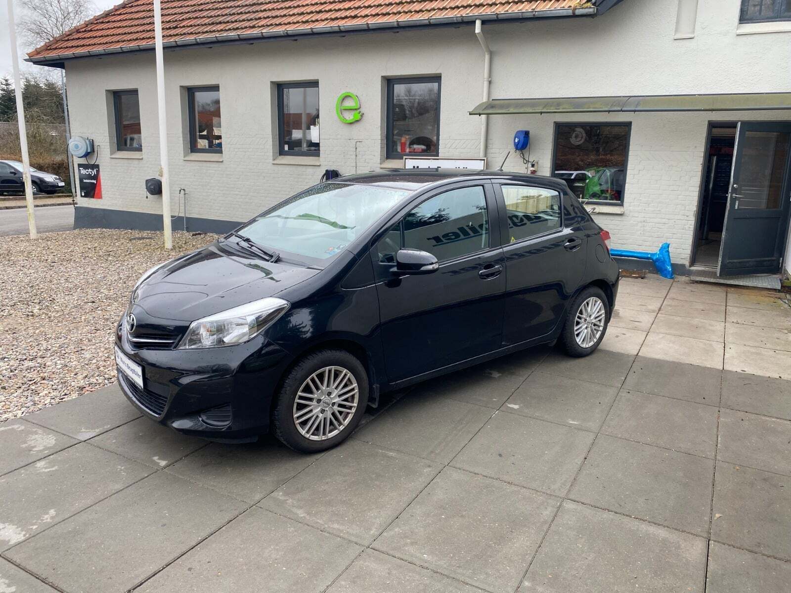 Toyota Yaris 1,3 VVT-i T2 Touch