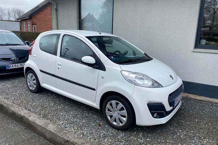 undefined Peugeot 107 fra 2014