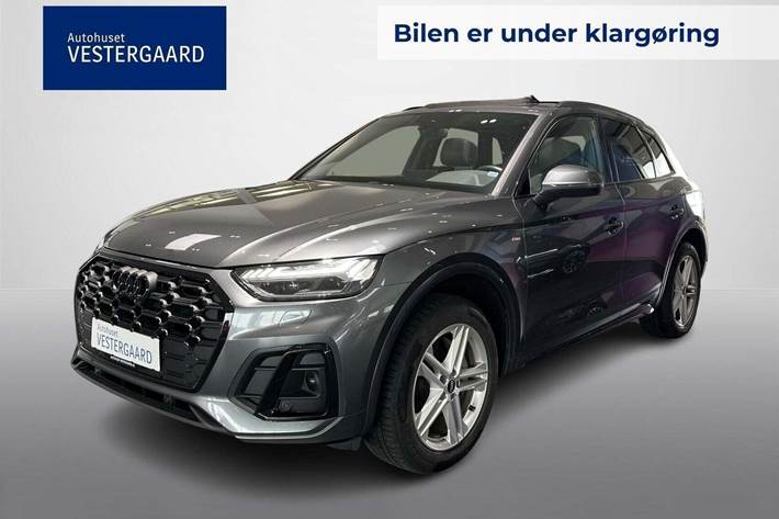 Grå Audi Q5 fra 2021