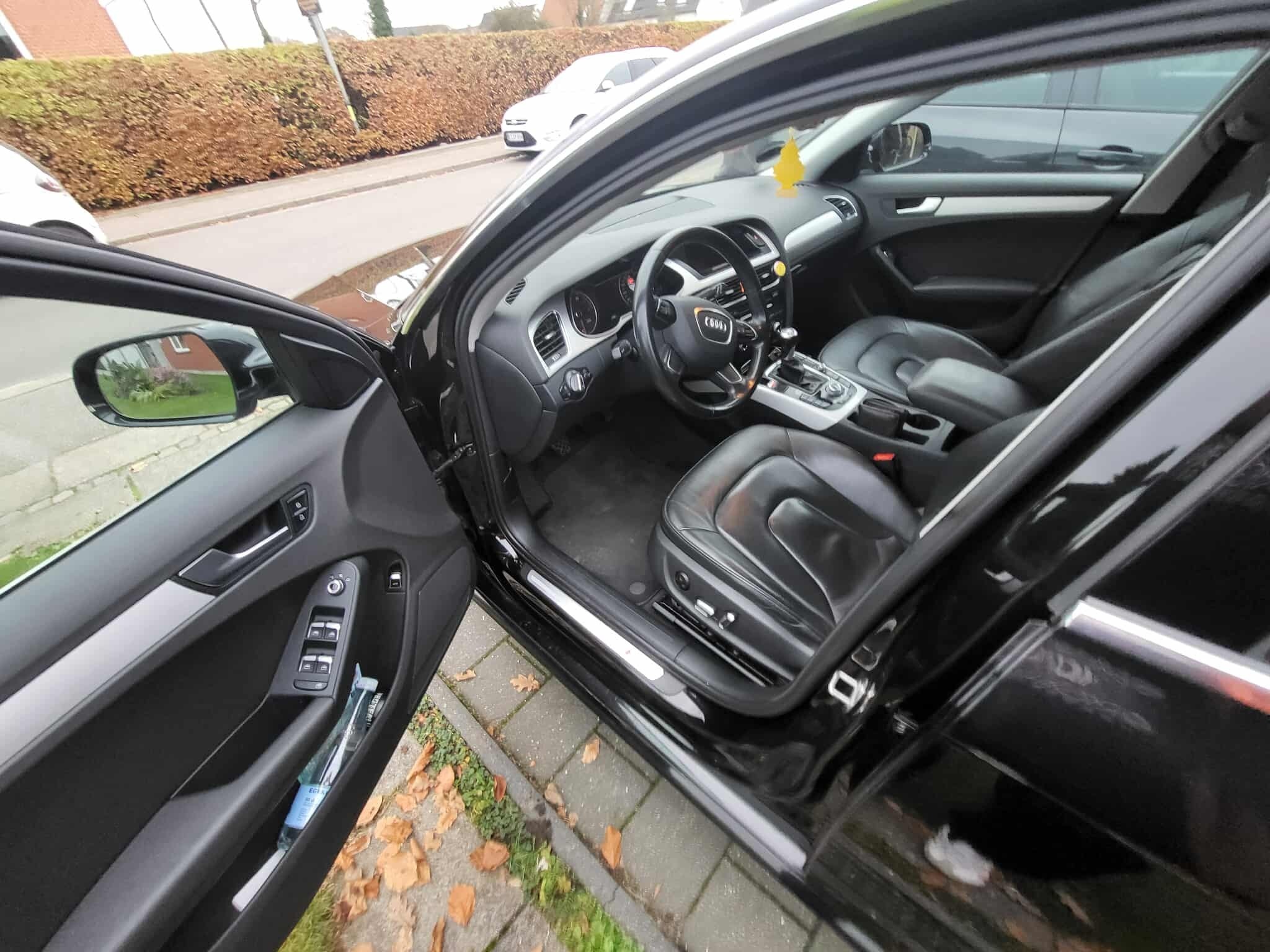 undefined Audi A4 fra 2015