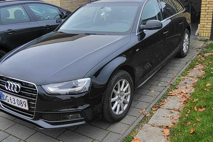 undefined Audi A4 fra 2015