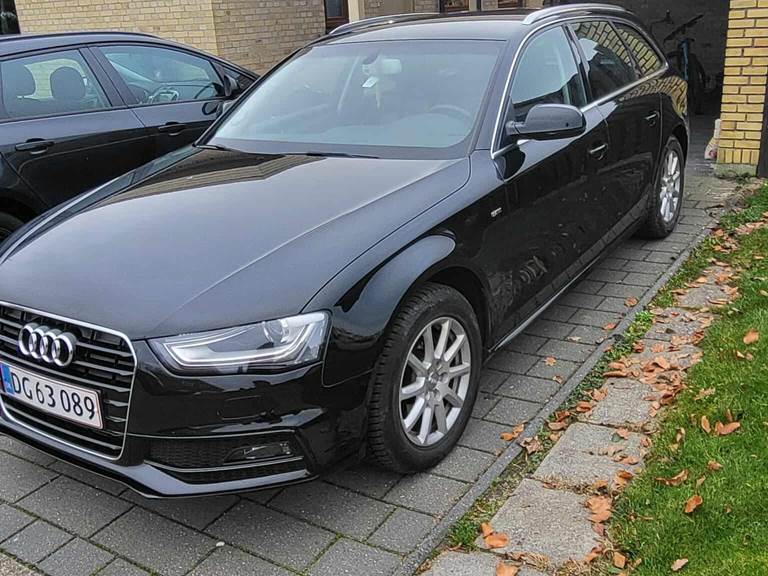 Audi A4 1,8 s-line