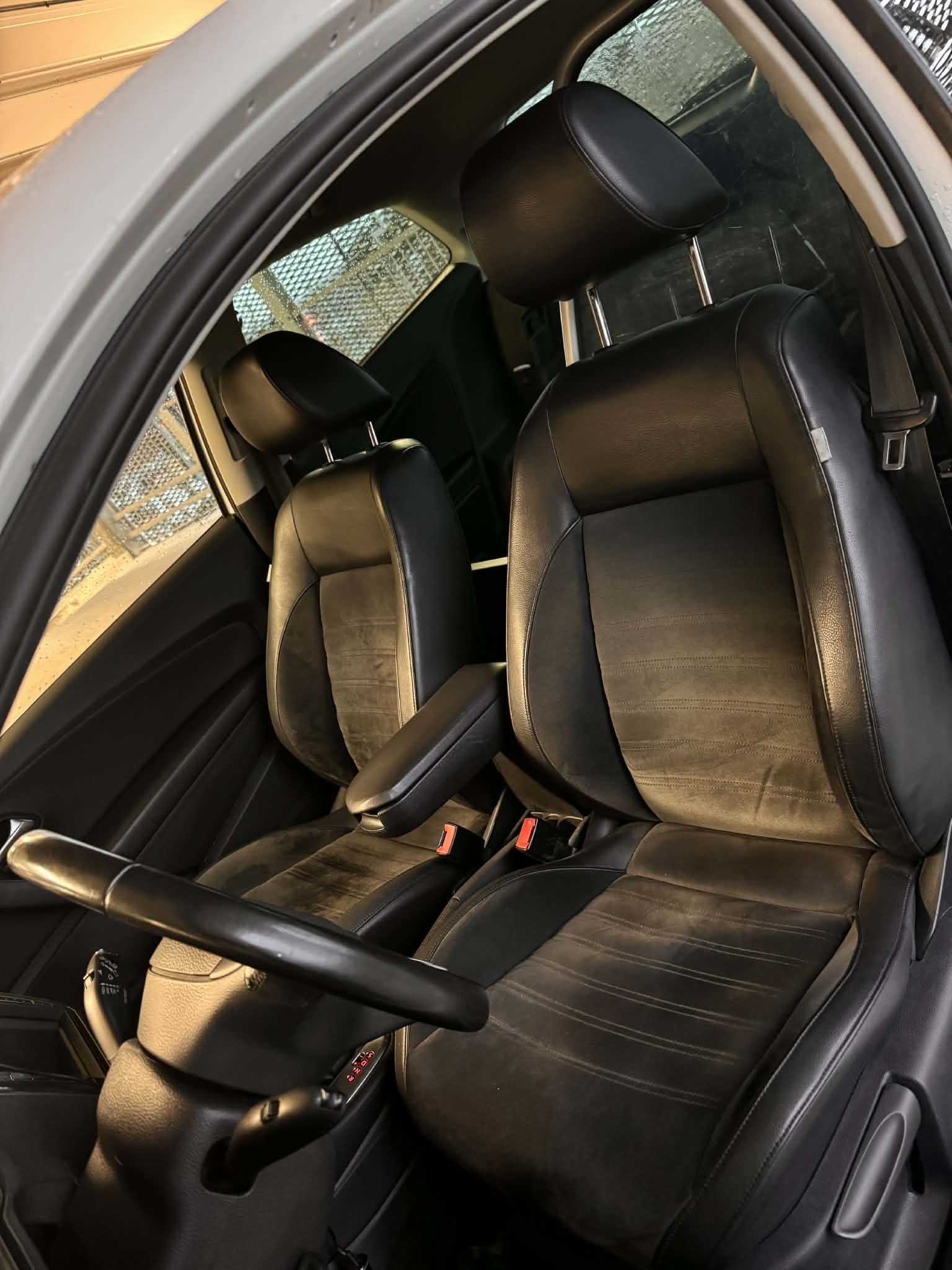 Hvid VW Polo fra 2011