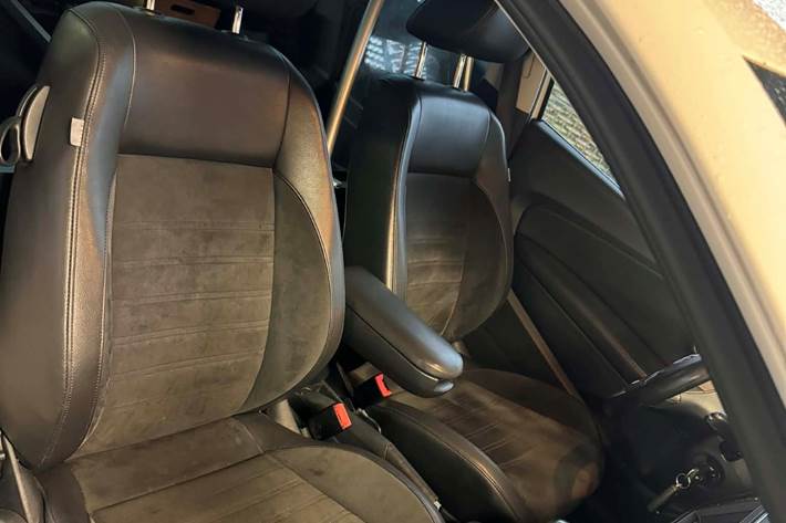 Hvid VW Polo fra 2011