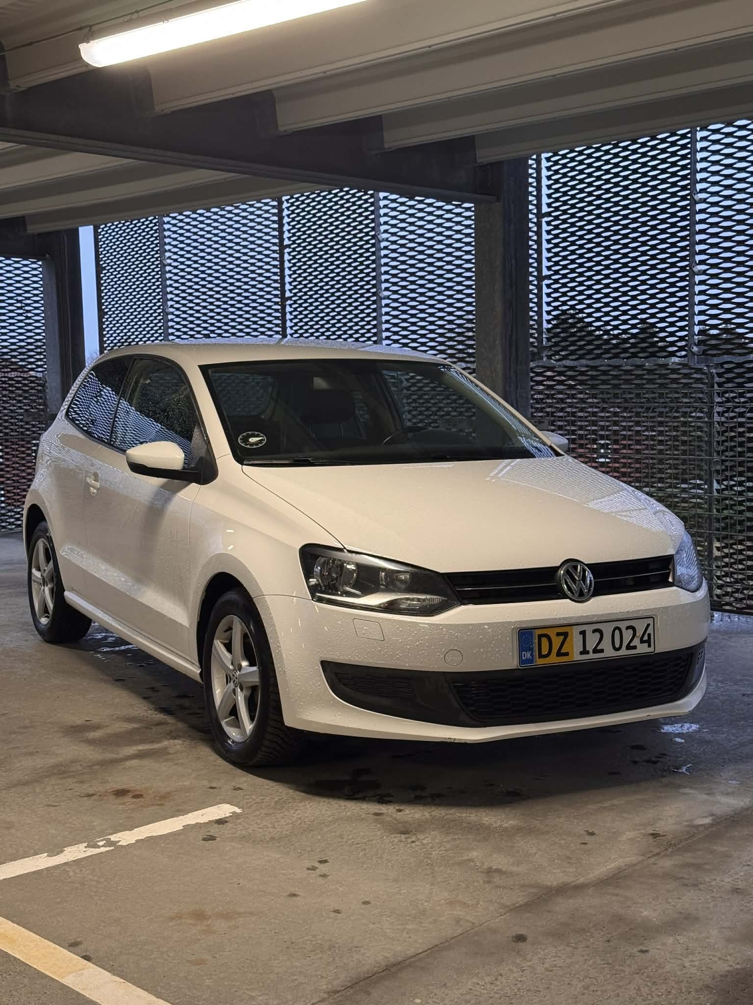 VW Polo 1,6 1,6 TDI 90 Comfortline DSG Van 3d