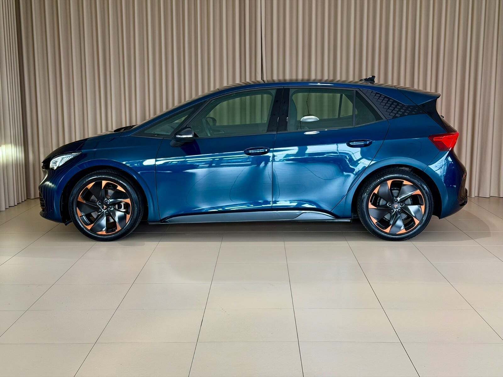 Cupra Born 58 Dinamica Pack High